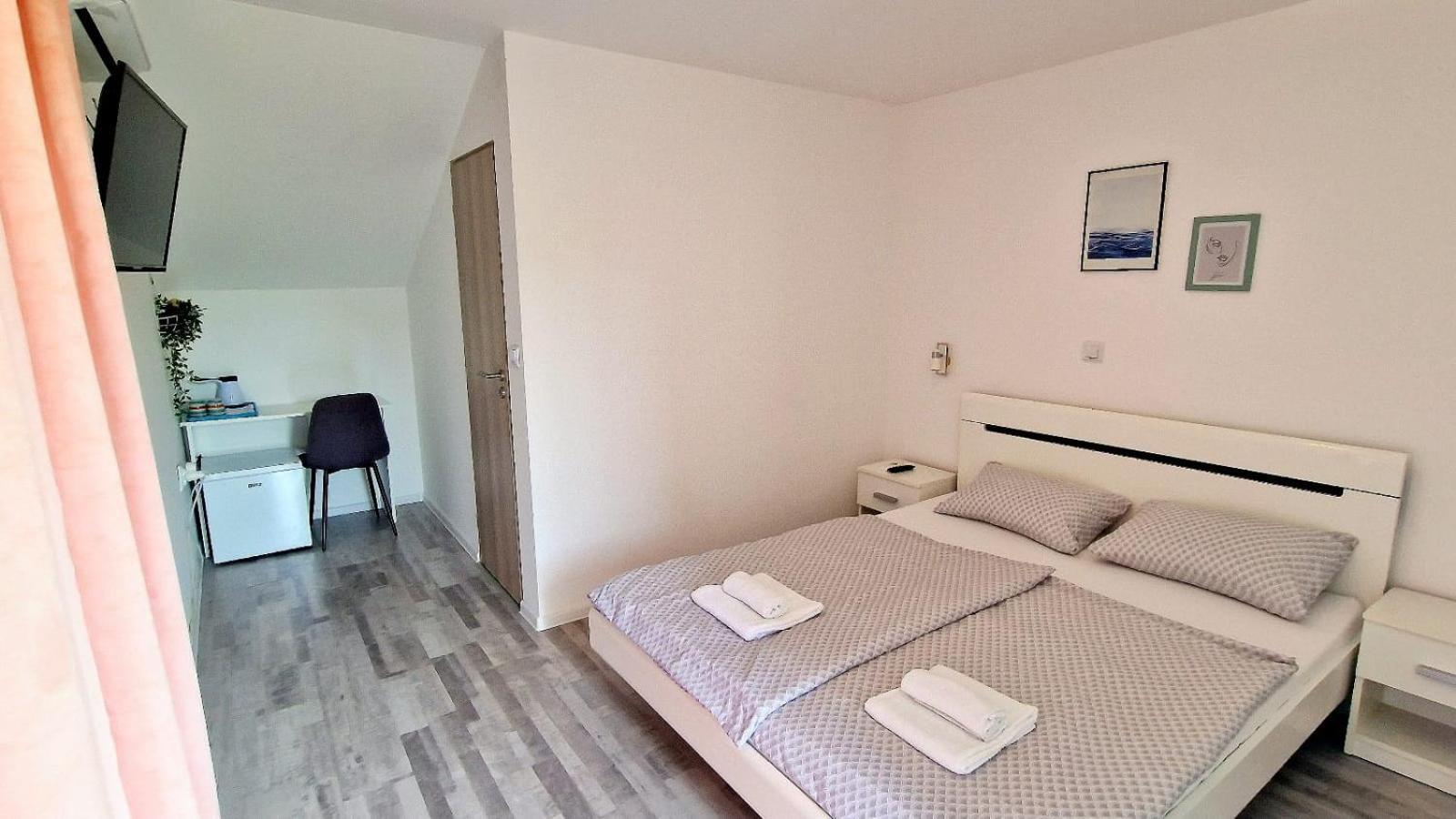 Cozy Room Peny Karlovac Luaran gambar